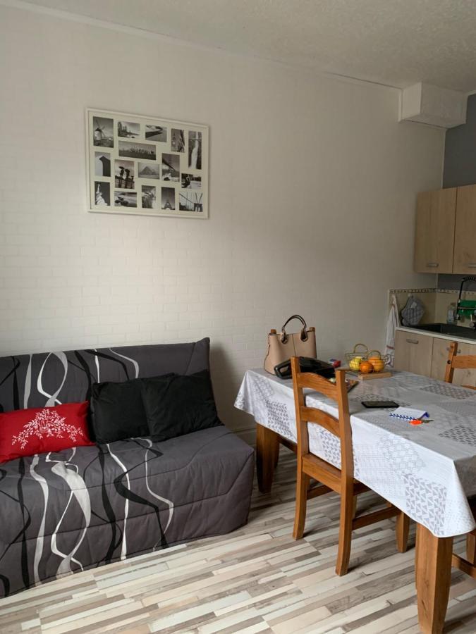 Appartement Lumineux N°6 Le Val D'Or - 4 Personnes - 1 Chambre Avec Petit Balcon ラ・ブルブール エクステリア 写真